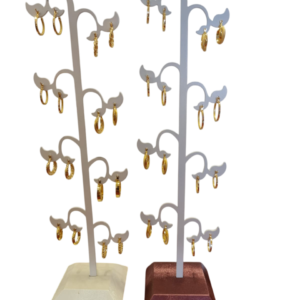 Küpeler